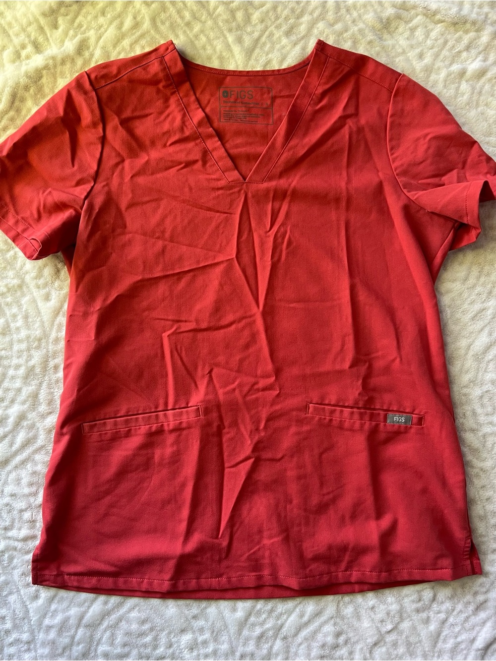 Figs Women’s Catalina Three Pocket Scrub Top | Clay Orange | Size S
